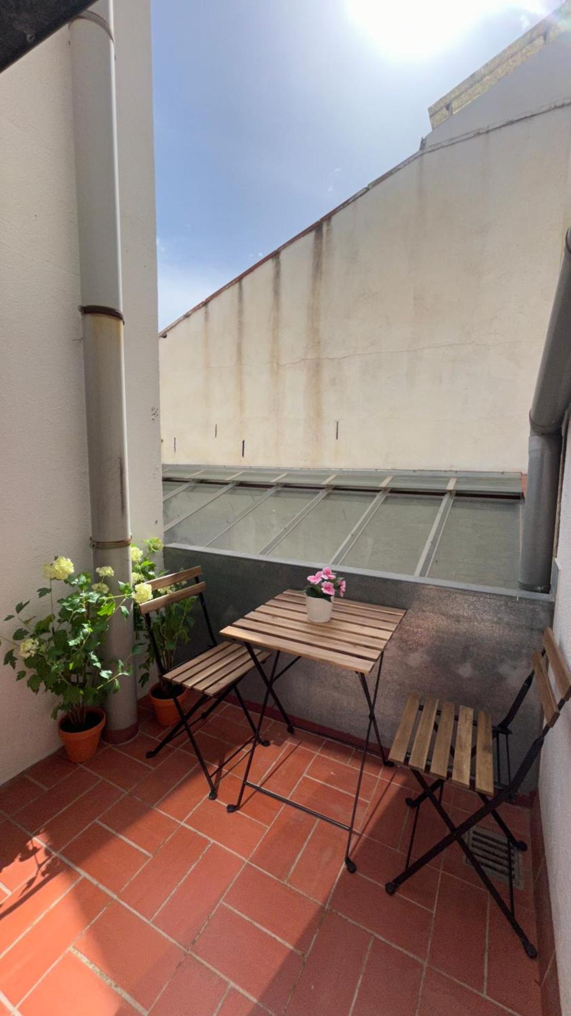Se Centrico Con Terraza Apartment ตาราสซา ภายนอก รูปภาพ